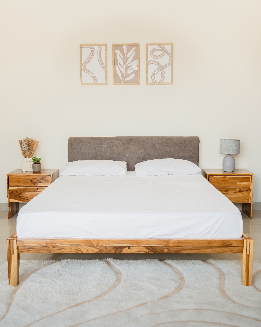 Bed With Pillowboard Natural Teak image