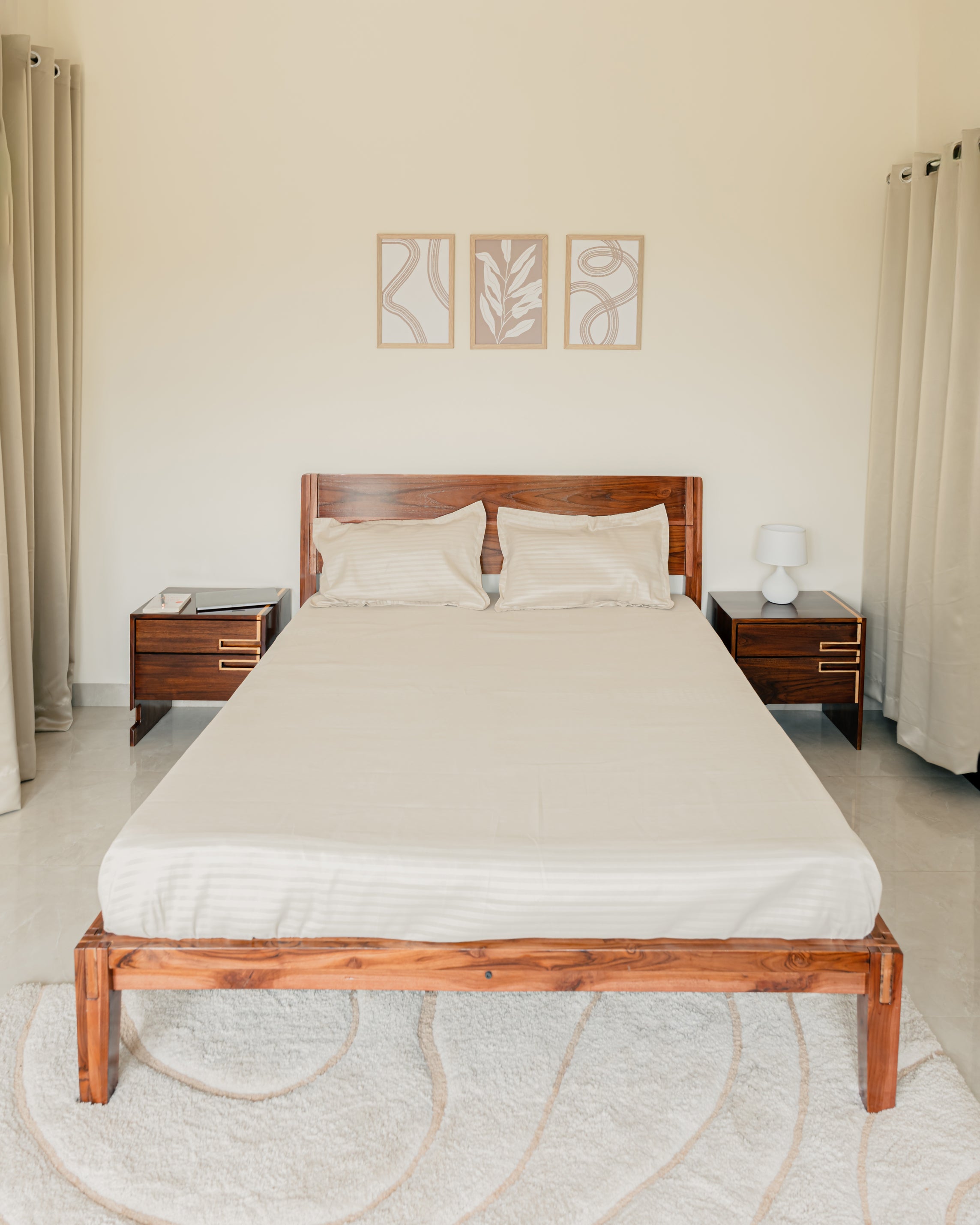 Bed with Headboard Walnut image