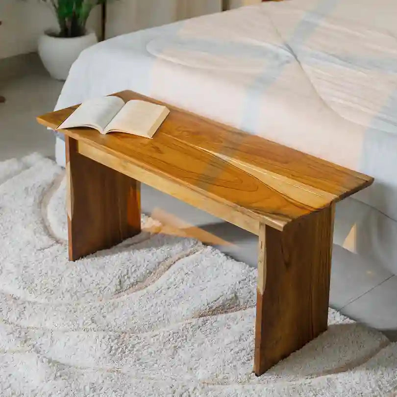 How to Identify Real Teak Wood: A Buyer’s Guide