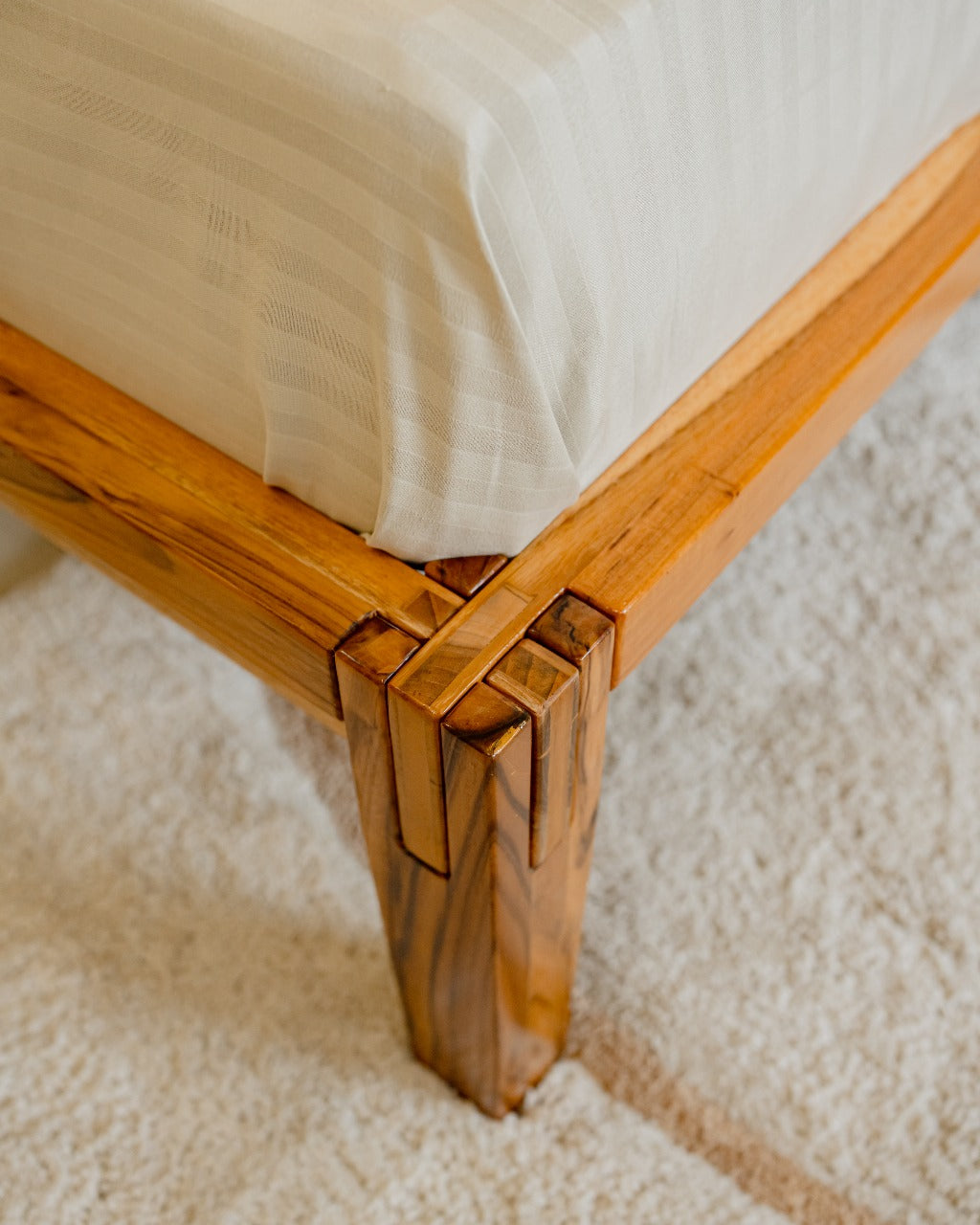 Bed With Headboard 